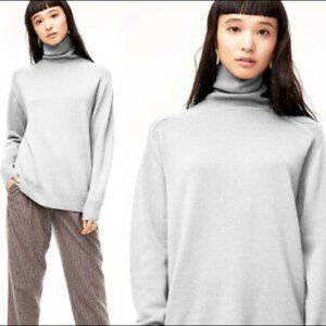 Aritzia Wilfred Augustine Turtleneck Grey Sweater